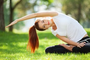 世界杯：出租车司机自发组织“拼车看球模式” 减少醉驾风险