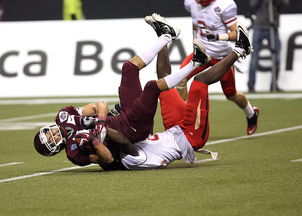 爱游戏电竞官网-中国足球国家队多维度分析对手战术变化，足球中国队伍